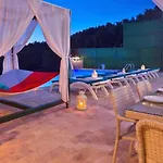 Islamlar Village 3 Bedroom Villa